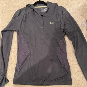 Thin grey under armor workout top